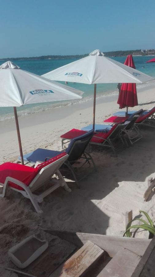 Cabanas Black And White 호텔 Cartagena 외부 사진